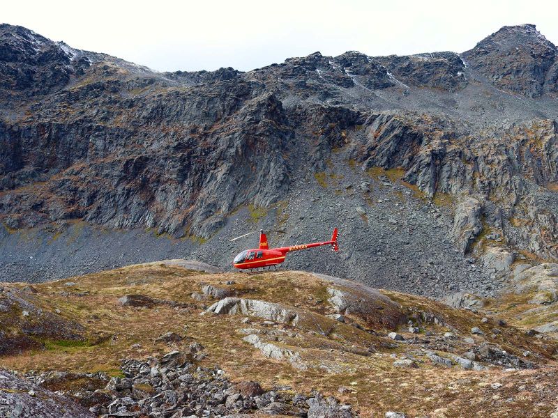 Heli hiking Alaska 